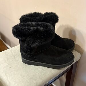 SO Women's Black Faux Fur Winter Boots